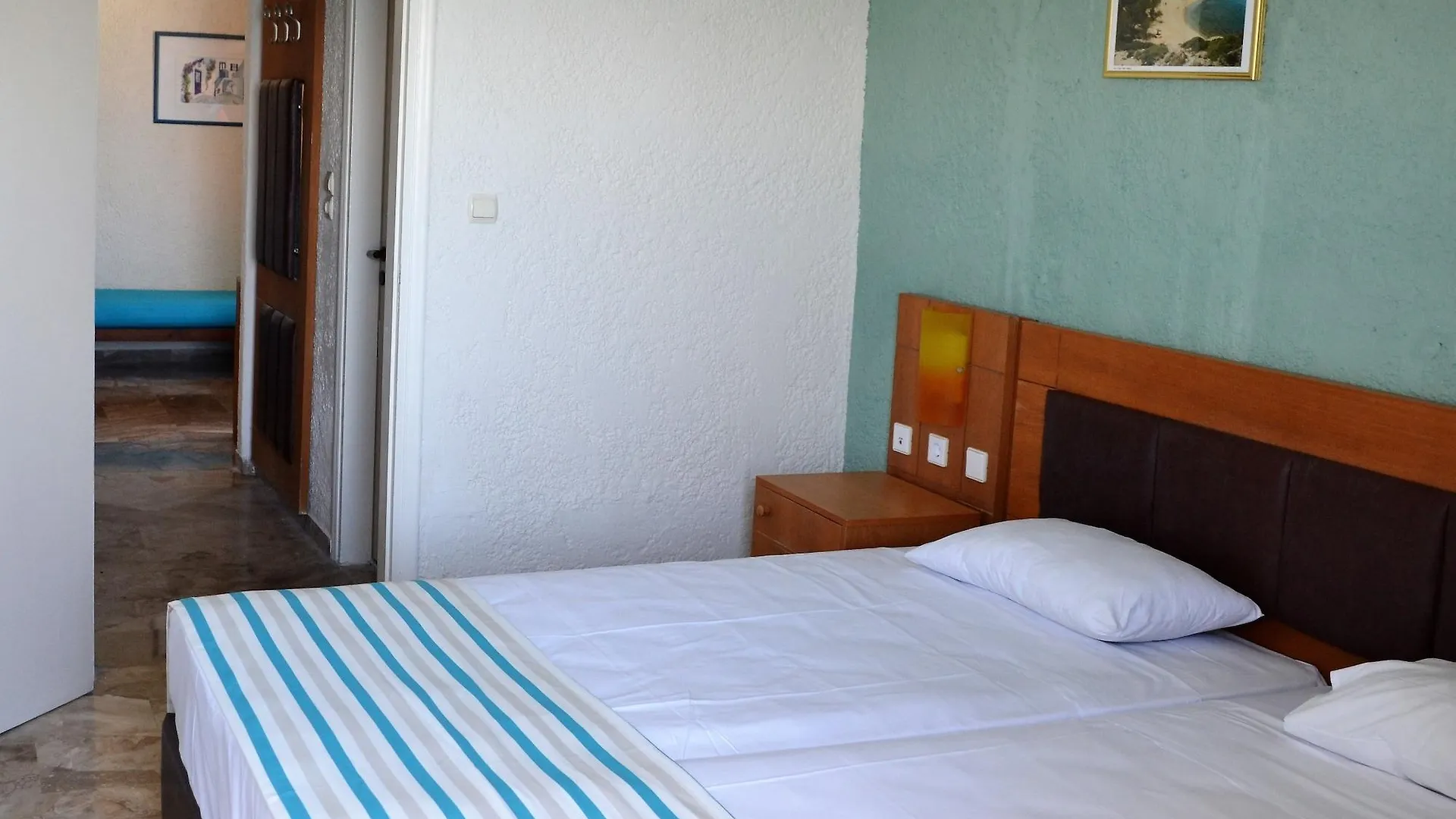 ***  Sunset Beach Hotel Kokkini Hani Greece