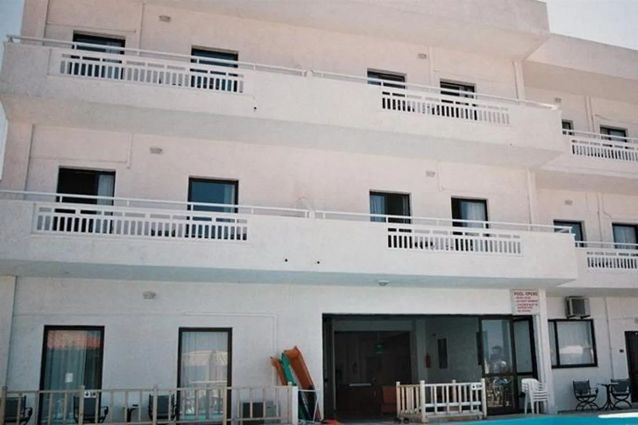 Sunset Beach Hotel Kokkini Hani 3*,