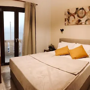Anthoula Apartment