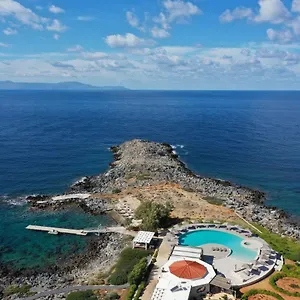 Aparthotel Kavos &